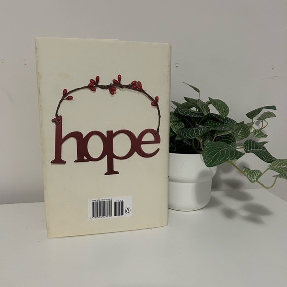 ✨3 for $25✨ HOPE: A‎ MEMOIR OF SURVIVAL IN CLEVELAND by the survivors - Picture 2 of 3